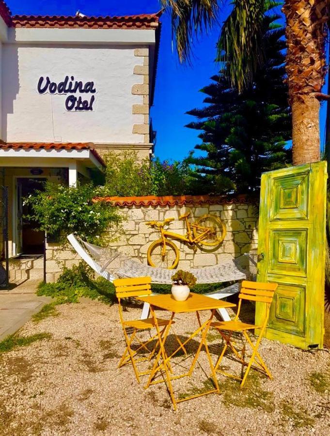 Vodina Hotel Алачати Экстерьер фото